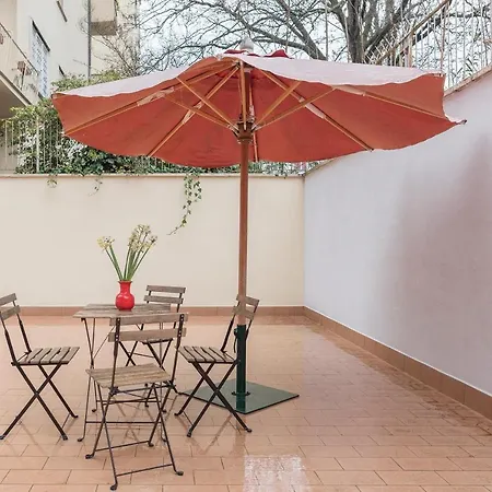 Micheli 4pax With Terrace * Roma