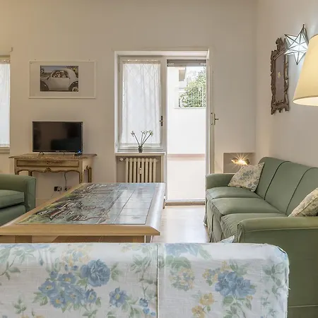 Lägenhet Micheli 4pax With Terrace *